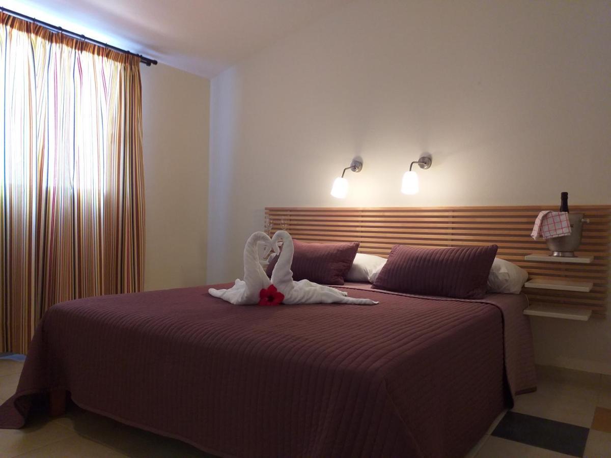 Aparthotel El Cerrito Los Cancajos Bagian luar foto