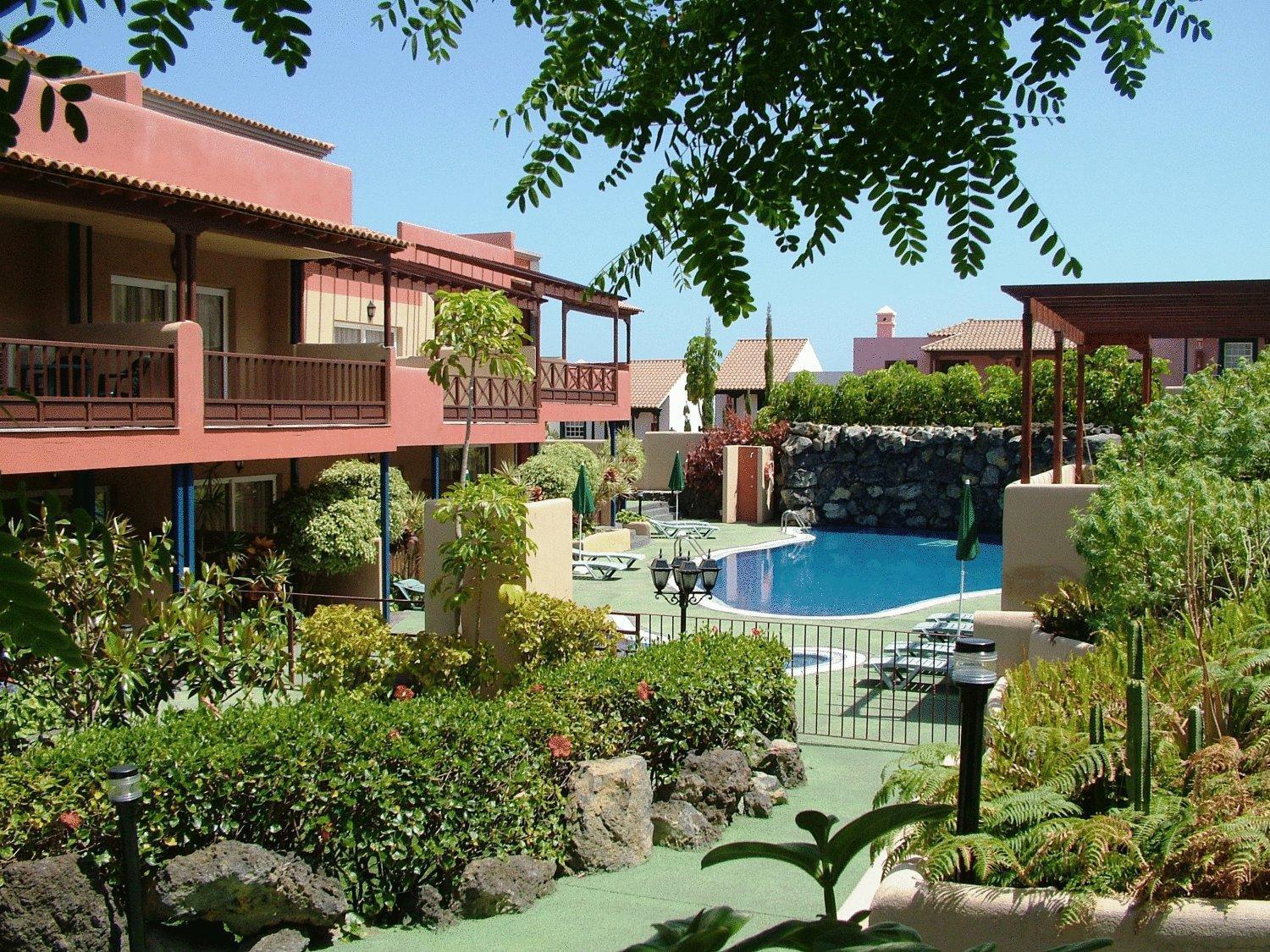 Aparthotel El Cerrito Los Cancajos Bagian luar foto