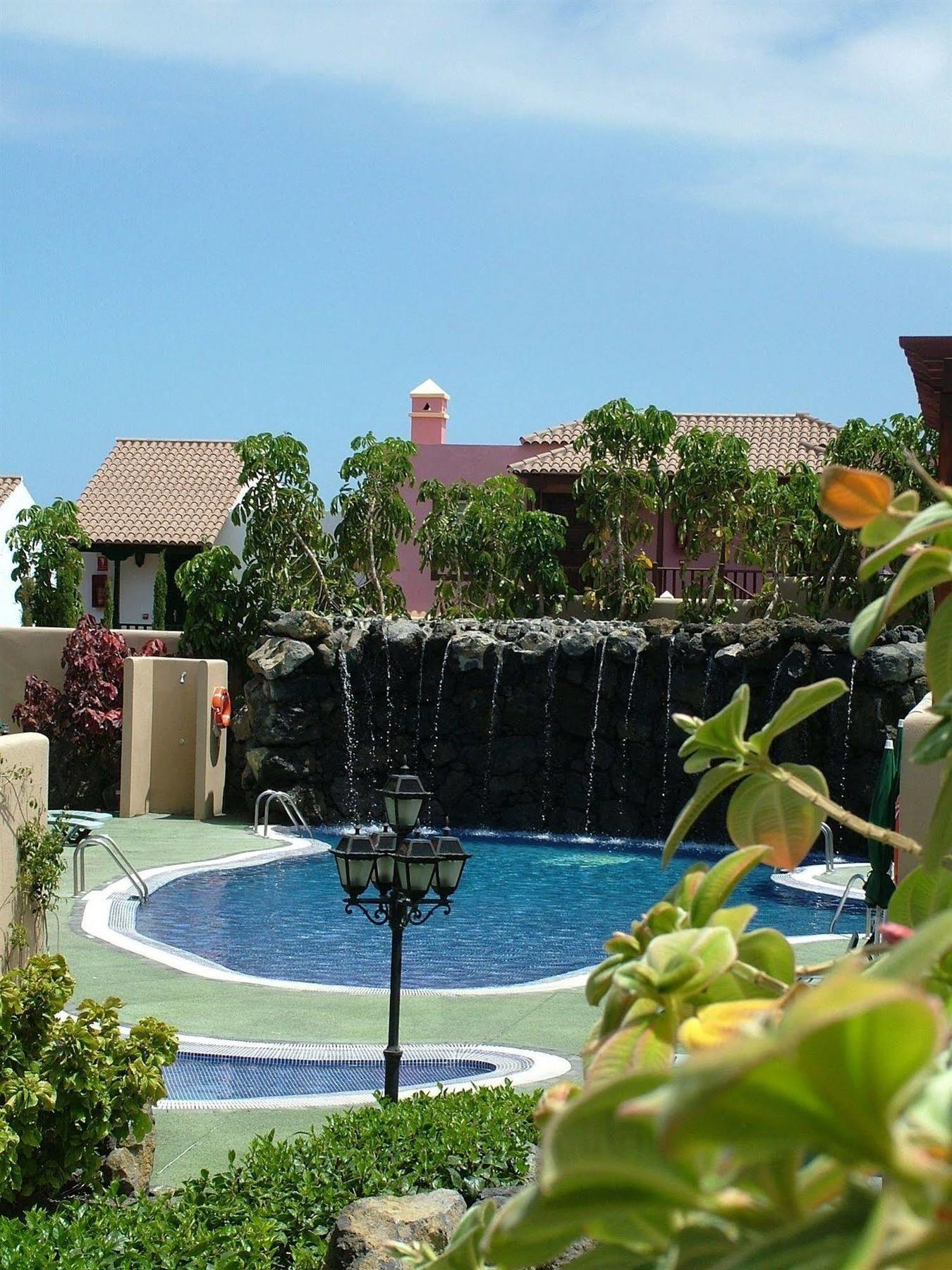 Aparthotel El Cerrito Los Cancajos Bagian luar foto